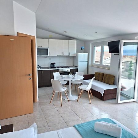 Apartmani Dana マカルスカ エクステリア 写真