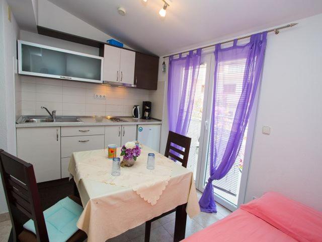 Apartmani Dana マカルスカ エクステリア 写真