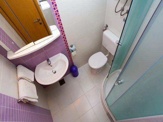 Apartmani Dana マカルスカ エクステリア 写真