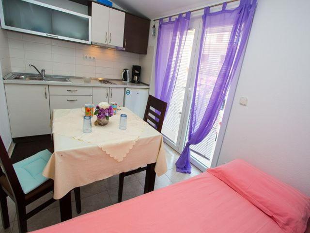 Apartmani Dana マカルスカ エクステリア 写真